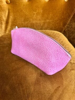 Portland Leather Pink Pebbled Leather Cosmetic Pouch